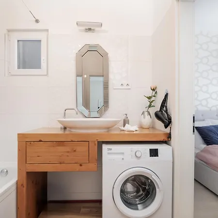 Pure Heaven Apartment